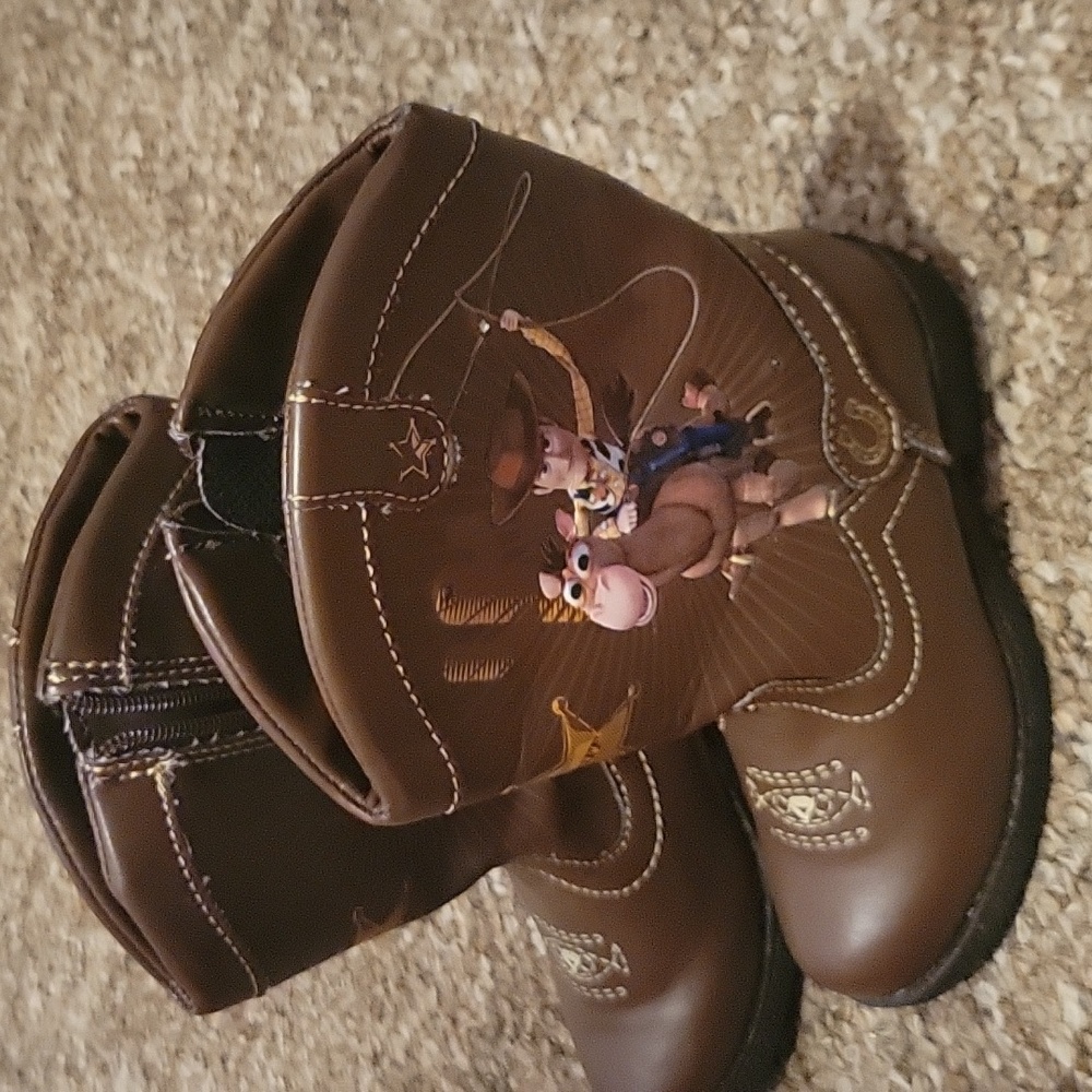 Like new light up Toy Story boots!!!